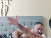 Me follo a la niñera sin que mi mujer se dé cuenta.