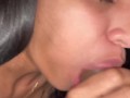 Jovencita hace sexo oral y dice que le encanta el sabor de el pene y siempre quiere chupar