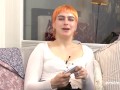 Ersties - Gepiercte Emi aus Berlin masturbiert mit Vibrator