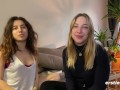 Ersties - Facesitting und heiße Finger-Action mit Kara und Zoe aus Berlin