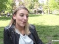 Ersties - Single-Mädchen Tamara aus München fingert sich von hinten