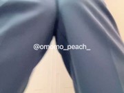 【職場のトイレが使用中でおもらし】#omorashi #peeaccident #desperation wetting #pee desperation