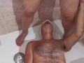 Gli piscio in bocca e mi faccio pulire la figa con la lingua! 💦💦💦 Pissing - Sottomesso - Doccia
