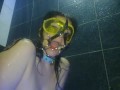 Fetish babe drinking piss and gagging