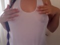 CAMISETA MOJADA: y tú qué harías con mis tetas?