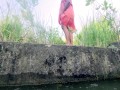 Sri lankan hot girl bathing