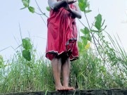 Sri lankan hot girl bathing