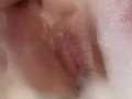 wet pussy play in bubble bath