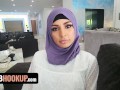 Hijab Girl Nina Grew Up Watching American Teen Movies And Is Obsessed With Becoming Prom Queen