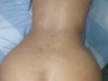 Asi se lo meto por el culo a mi pequeña hijastra