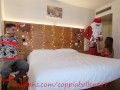 Ho chiesto a babbo natale di essere scopata (cuckold) (presenti solo due persone)