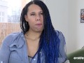 Ersties - Schweizerin Lena S kommt mit ihrem Massagestab zum Orgasmus