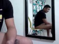 masturbandose colombiando de verga grande en la webcam
