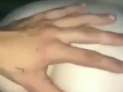 tatuado me pegou forte e fodeu minha buceta