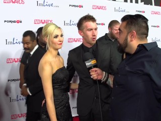 PornhubTV Sophia Knight & Danny D Red Carpet 2015 AVN Interview