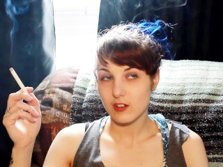 Smoking menthol in the sun