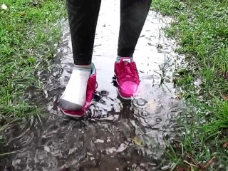 Puddle Splashing with Sneakers. XXSMILEY