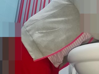 Italian Girl stinky fart in man face pt2