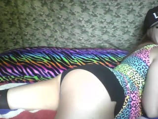 Shaking my ass to Eminem Shake that