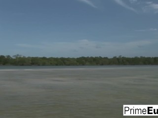 Blonde hottie Barbie Banks has a beach threesome