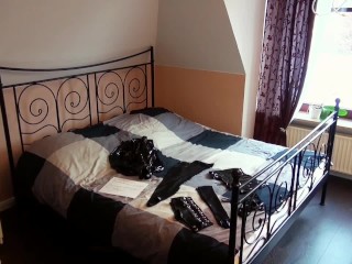 PERVERSER DADDY! WET LOOK TRICK | LITTLE GERMAN GIRL | Schnuggie91