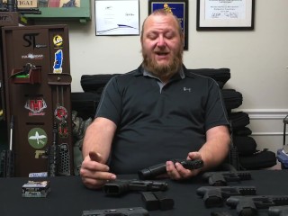 First Look at the NEW M17 Service Pistol, Sig P320