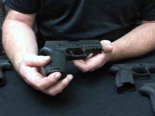 First Look at the NEW M17 Service Pistol, Sig P320