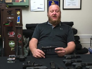 First Look at the NEW M17 Service Pistol, Sig P320