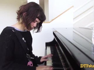 YHIVI SHOWS OFF PIANO SKILLS FOLLOWED BY ROUGH SEX AND CUM OVER HER FACE