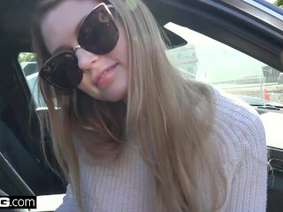 Nadya Nabakova puts her pussy on display at the golf course