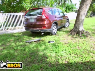 BANGBROS - Baily Brooke On The Bang Bus, Fucks My Dorky Cousin