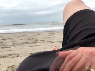 More Real Amateur Public Sex Risky on the Beach !!! People walking near...