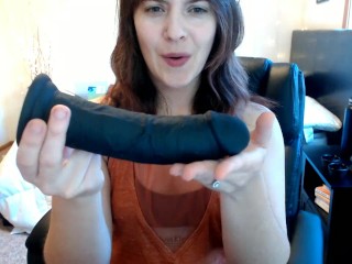 Unboxing Video - Betty's Toybox Maia Vibrators and Jammy Dildo