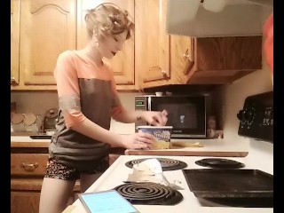 Sexy hard nipple teen milf eating ice cream from carton flashes perky small