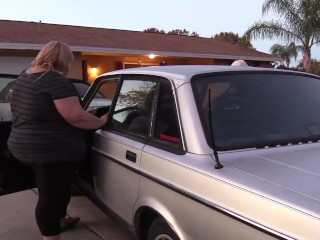 ssbbw ivy davenport bounces car with betty jetson bbw