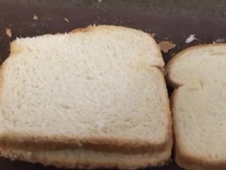 How to reassemble a loaf of bread