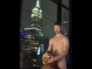 Instagram Fitness Model Gets Her Big Ass Fucked on NYC Rooftop (Public!)