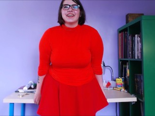 Slutty Velma solves her orgasm Quickie