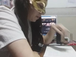 BACKTOSCHOOL2019 Colegiala caliente