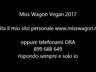 Miss Wagon Vegan Fetish - Non puoi resistere ai piedi della PADRONA! PAGA!
