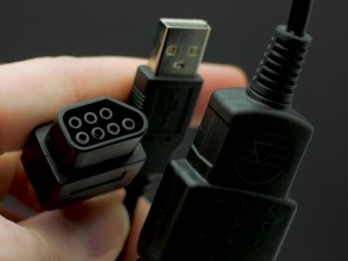 Awesome Capcom NES Controllers from Retro-Bit - Works with LINUX!