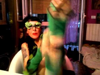 Miss Wagon Vegan - Madre Natura Fetish ti fa spippettare il cazzetto - BSDM