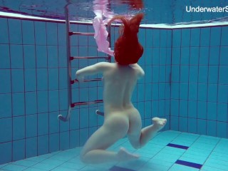 Simonna sexy naked swimming