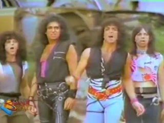 Brandi Love licks It Up