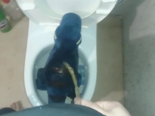 Blue dinosaur t-rex Peeing 3/366