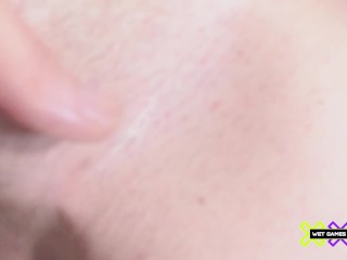 She masturbates while she loves piss playing all wet