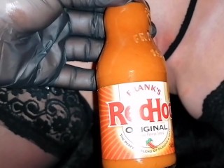 Lady Shock - Red Hot Chili Sauce in Pussy