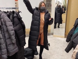 Shopping a warm jacket for winter...naked!!!