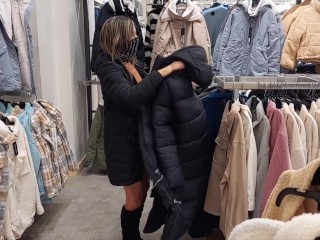 Shopping a warm jacket for winter...naked!!!