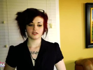 Alternative Hottie Marci Gets Her Clit Vibed To Orgasm!